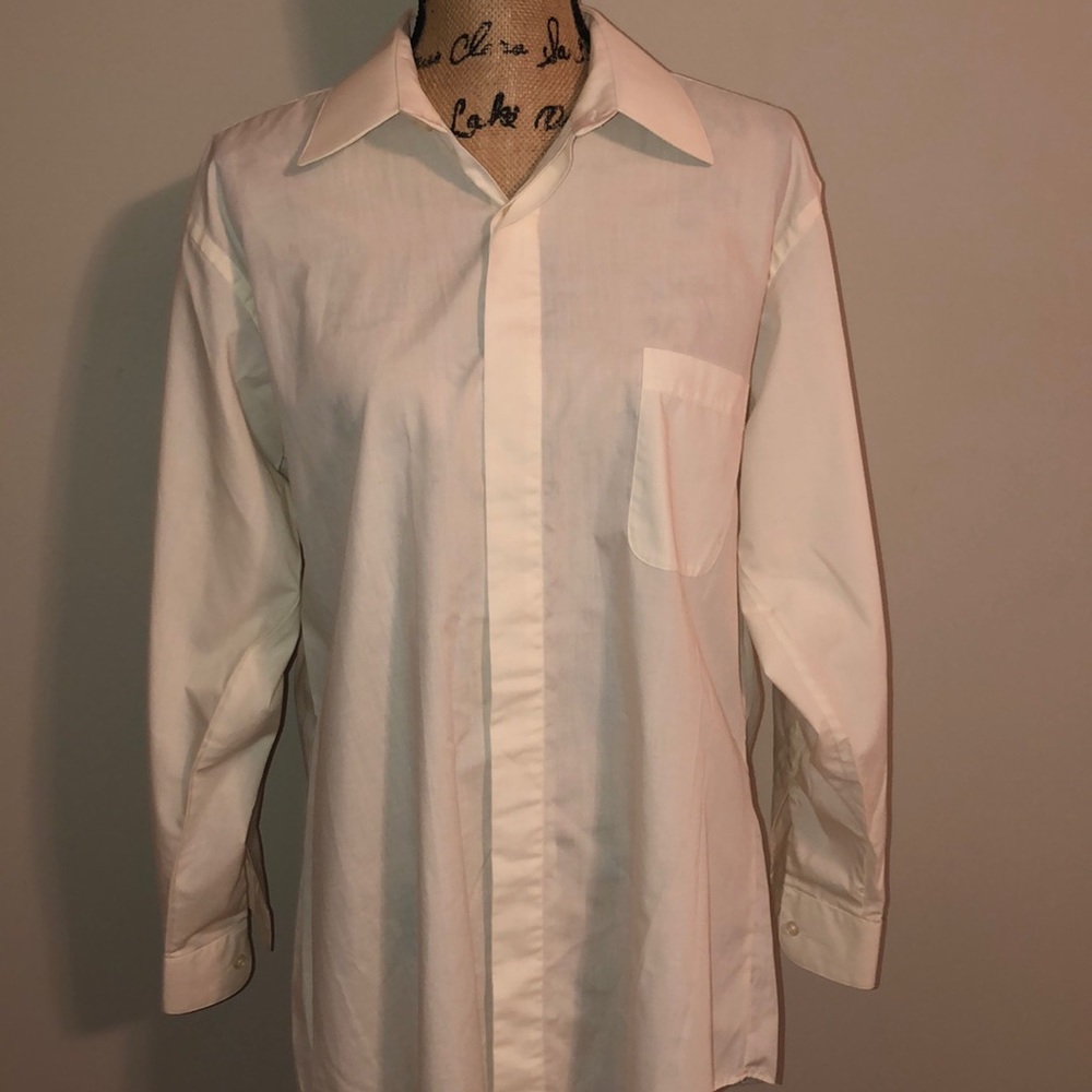 3/$20 Men’s dress shirt